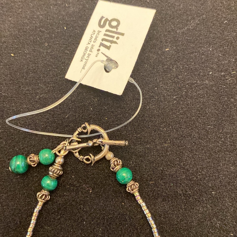 Handcrafted Glitz beads and beyond Malachite beaded 17’’ necklace - Picture 4 of 4
